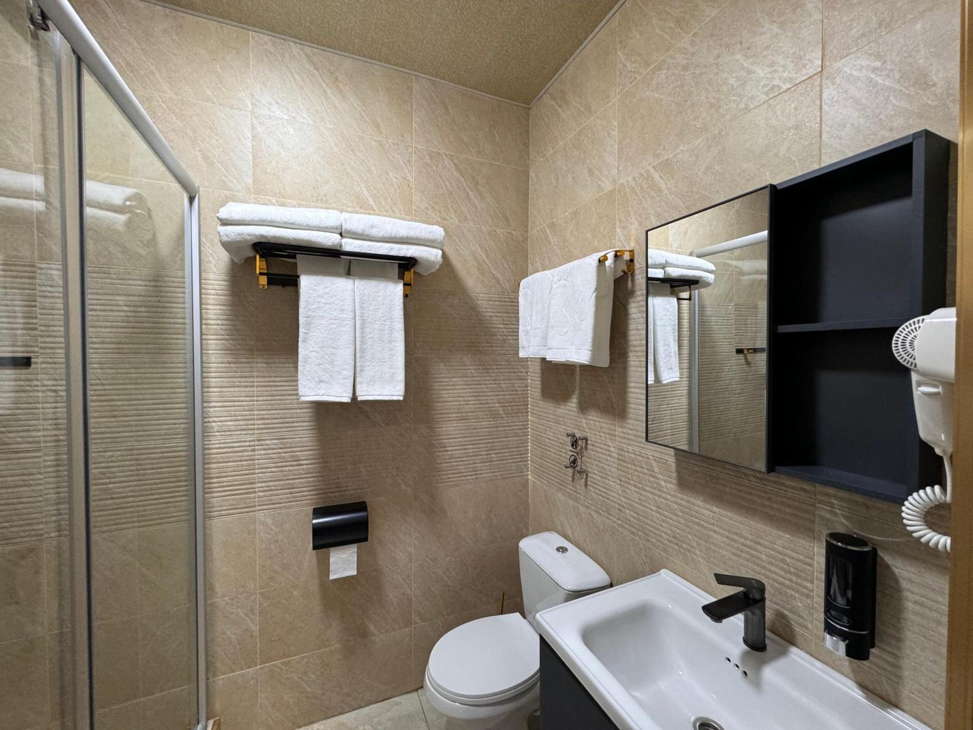 טשקנט Arda Plaza Hotel מראה חיצוני תמונה