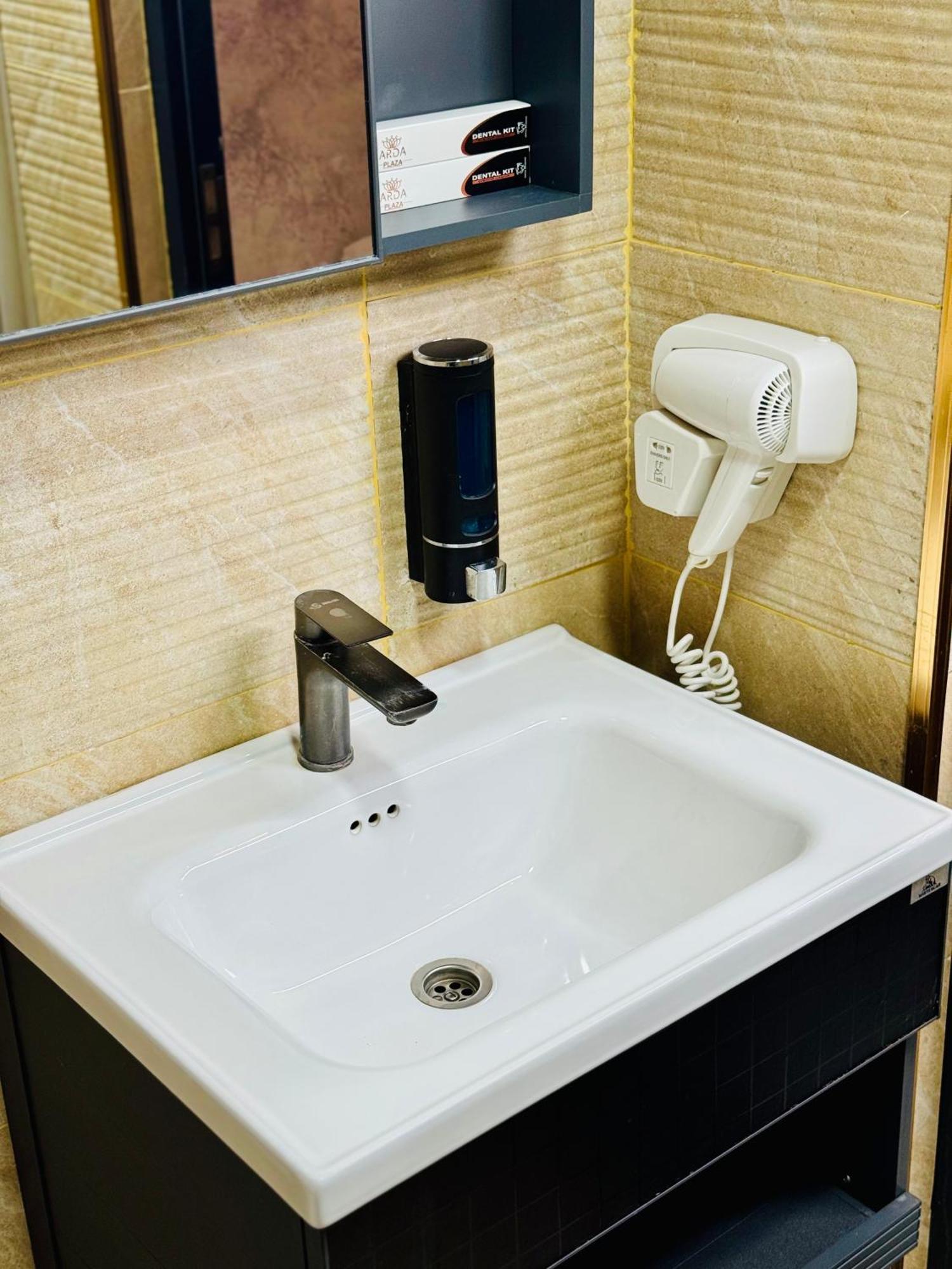 טשקנט Arda Plaza Hotel מראה חיצוני תמונה